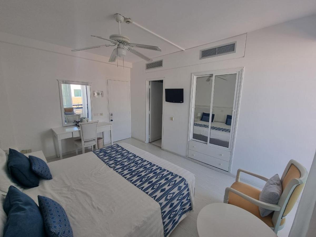 Nereus Hotel 파포스 외부 사진